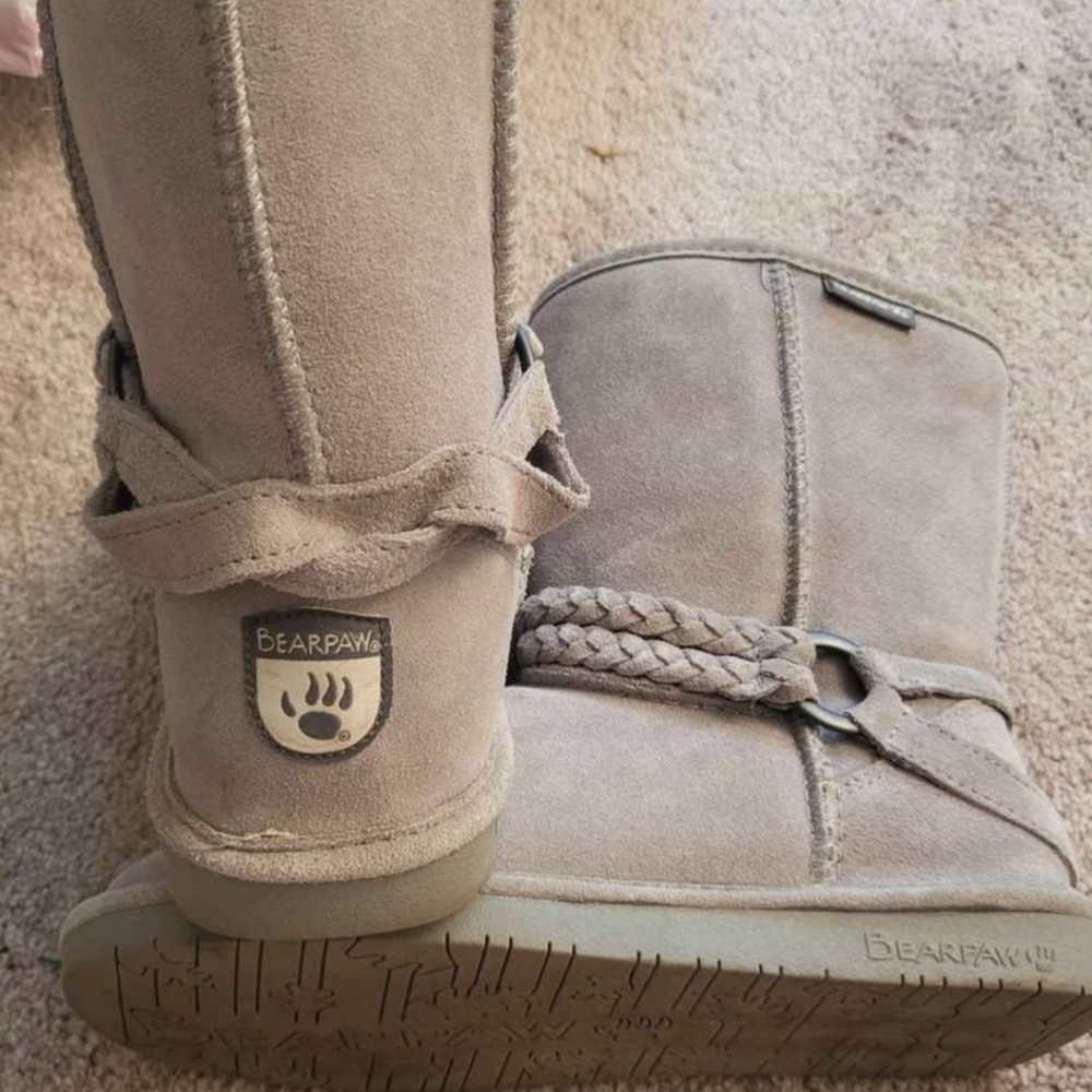 BearPaw Gray Winter Boots with Plush Lining